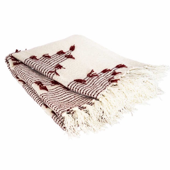 Revolution Home Lightweight Boho Throw in Orange NWT - Picture 5 of 7